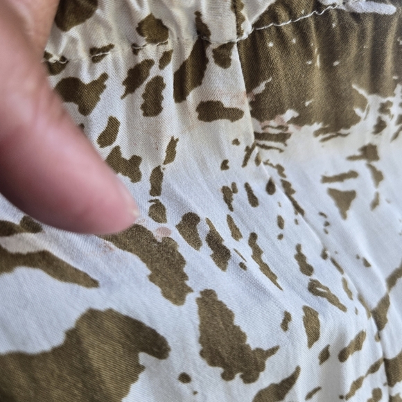 Blue Island Cream Olive Green Abstract Print Strapless Jumpsuit Size Small - Picture 9 of 17